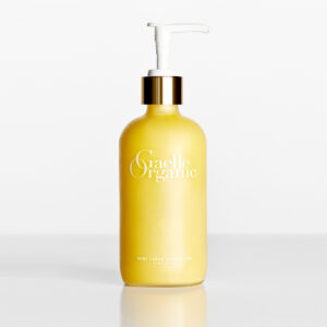 Winter Skin | Dryness | Gaelle Organic Blog | Organic Skincare | Organic Anti Aging Moisturizer